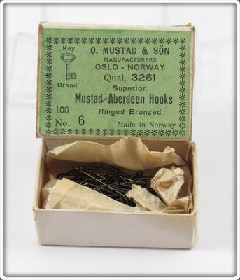 Vintage O. Mustad & Son Mudstad - Aberdeen No 6 Hooks In Box