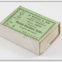 O. Mustad & Son Mudstad - Aberdeen No 6 Hooks In Box