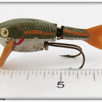 Plucky Green & White Fish