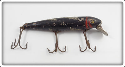 Pflueger Mustang Black W/ Silver Lightning