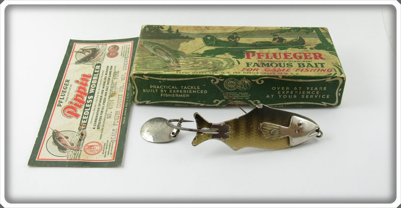 Pflueger Natural Pike Scale Pippin Weedless Wobbler In Box