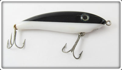 Unknown Black & White Texas Hump Style