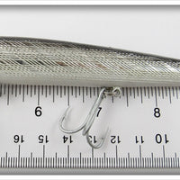 Rebel Silver/Black 5 1/2" Floater