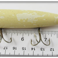 Shakespeare Red & White Bass Kazoo