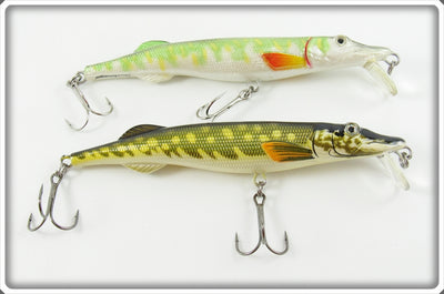 Real Image Muskie Or Gar Crankbait Lure Pair