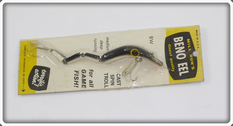 Mill Run's Black & White Four Section Beno Eel On Card